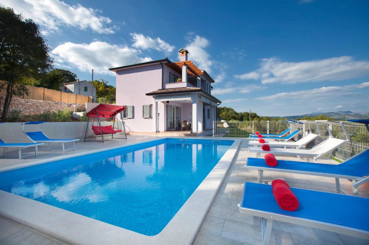 Villa Mirta In Crni Labin  Eksteriør billede