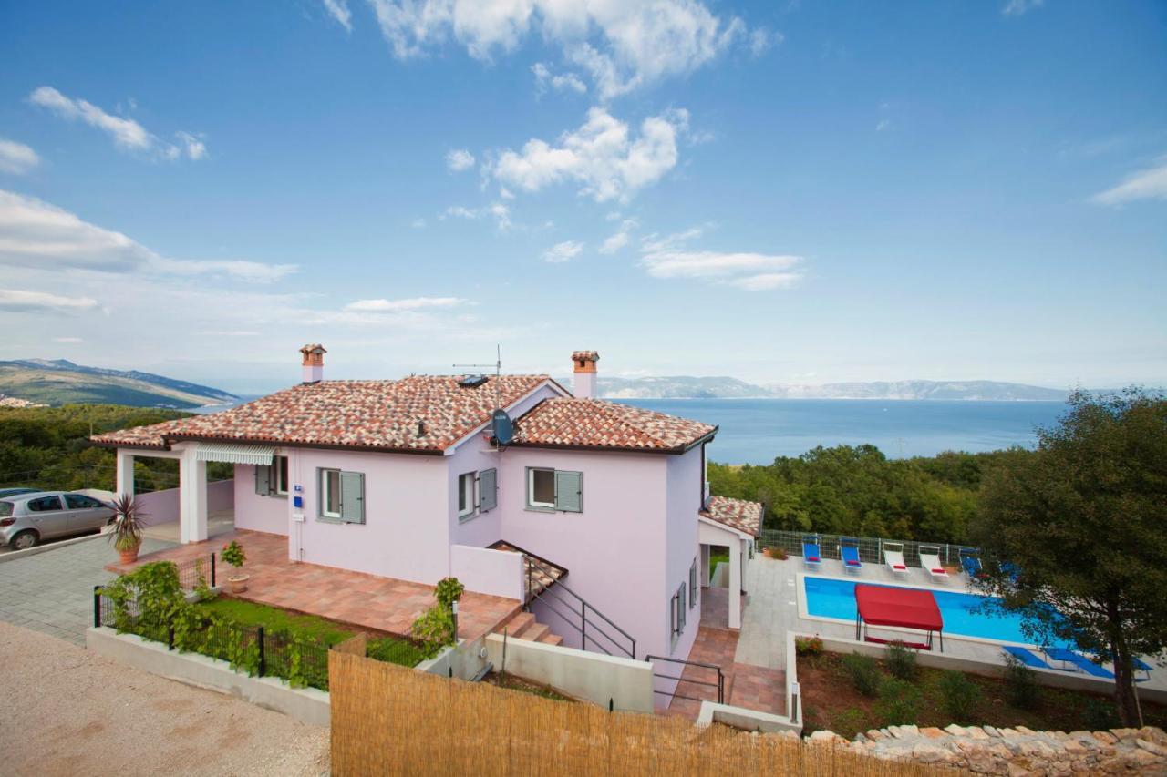 Villa Mirta In Crni Labin  Eksteriør billede